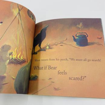 Bear Feels Scared детская книга на английском языке