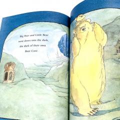 Let's Go Home, Little Bear книга на английском языке, английская новогодняя книга, английские рождественские книги для детей, английские книги про новый год, книги про снег и деда мороза на английском, купить книги про новый год на английском языке