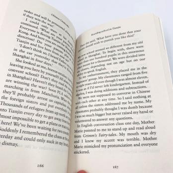 Chinese Cinderella книга на английском языке Adeline Yen Mah, книга на английском для подростков, книги на английском продвинутого уровня чтения, внеклассное чтение на английском для старших классов, купить английские книги с доставкой в москве