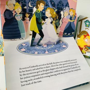 Книги pop-up на английском с озвучкой, книги поп ап на английском, подарочное издание Cinderella на английском, подарочное издание Goldilocks and the Three Bears с озвучкой, английские книги с красивой озвучкой купить с доставкой, детские книги