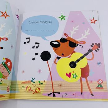 Детская новогодняя книга на английском языке Reindeer of the Year