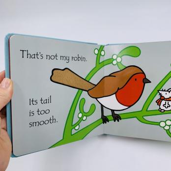 Новогодняя книга на английском That’s not my robin Usborne touchy-feely books