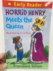 Horrid Henry Meets the Queen