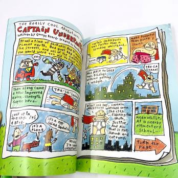 CAPTAIN UNDERPANTS книга на английском, CAPTAIN UNDERPANTS комиксы на английском языке с озвучкой аудиоручкой, комиксы на английском с озвучкой купить в магазине английских книг, американские комиксы для детей, детская литература на английском купить