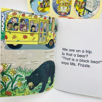 MAGIC SCHOOL BUS PHONICS книги на английском языке с озвучкой аудиоручкой купить, волшебный автобус книги фониксы, фониксы на английском книги для чтения, книги для отработки фониксов с озвучкой ручкой, фониксы для детей сборник для чтения