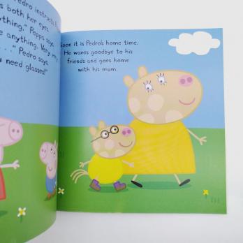 Купить книги на английском для детей, книги Peppa Pig купить, магазин детских книг на английском, английский для малышей книги, книги по мультикам на английском, Peppa's First Glasses на английском книги