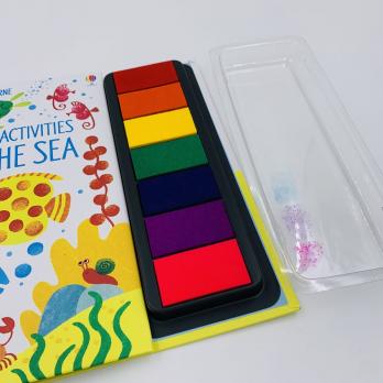 Fingerprint Activities купить на английском, UNDER THE SEA пальчиковая раскраска, английская книга раскраска от Асборн, книги для творчества на английском языке Usborne, купить раскраску usborne на английском, книги про море на английском, шопверашоп