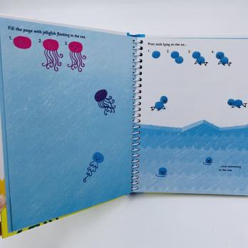 Fingerprint Activities купить на английском, UNDER THE SEA пальчиковая раскраска, английская книга раскраска от Асборн, книги для творчества на английском языке Usborne, купить раскраску usborne на английском, книги про море на английском, шопверашоп